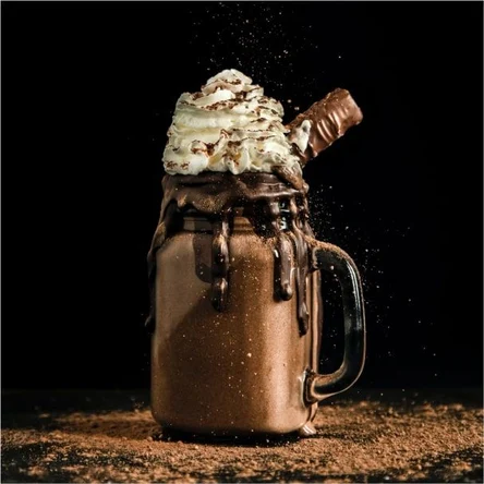 Кофе со сладостями